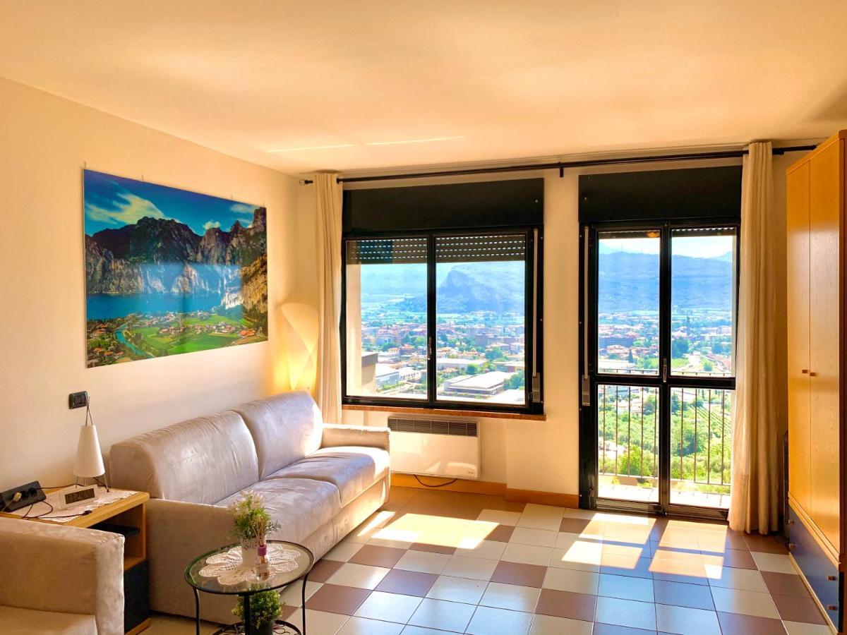 Sky&Pool Dom Riva del Garda Exterior foto
