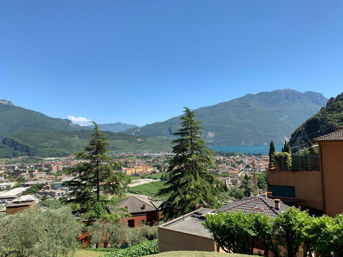 Sky&Pool Dom Riva del Garda Exterior foto